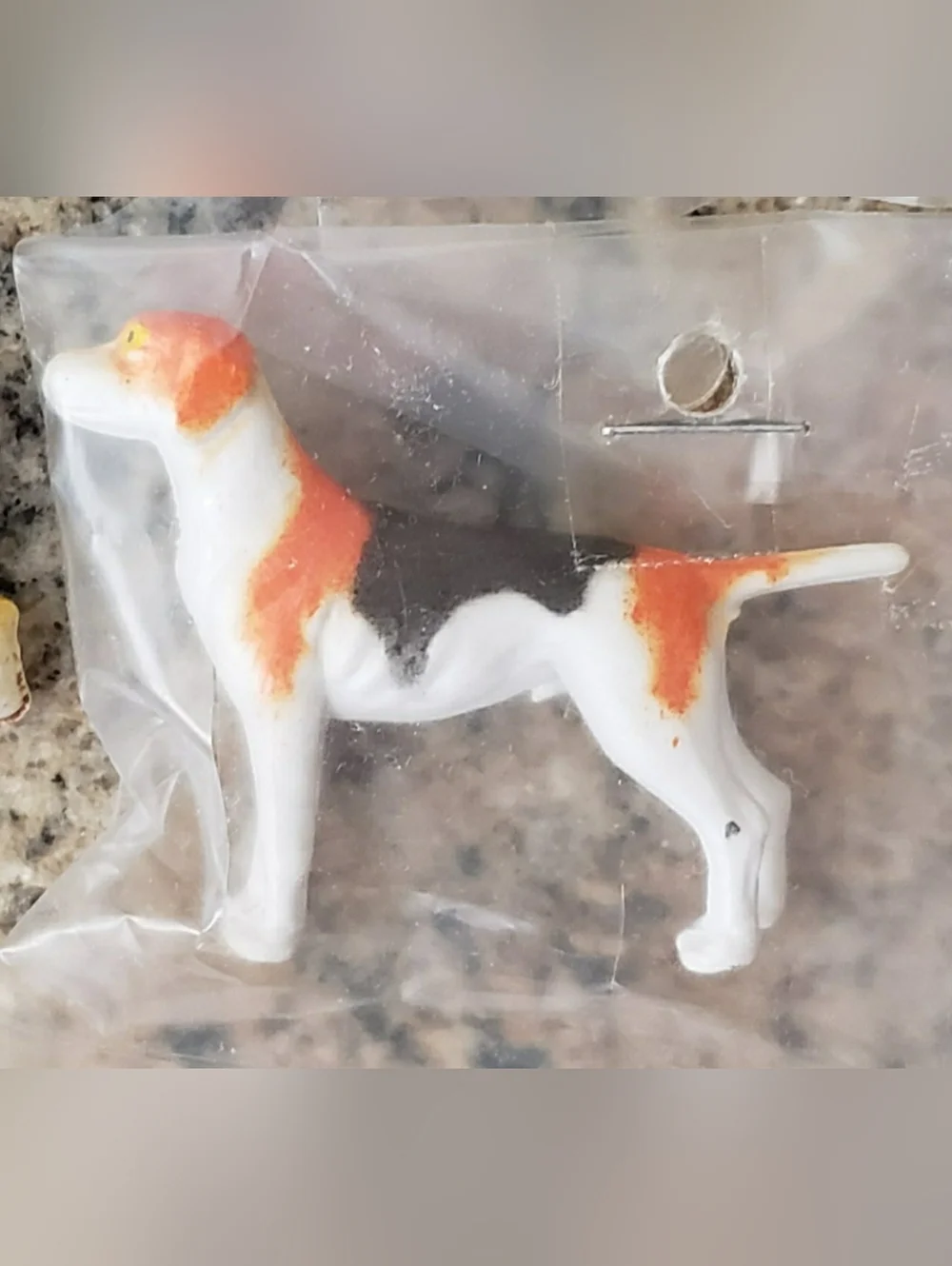 Cake Toppers 5 Dogs Plus 3 Beer Cans